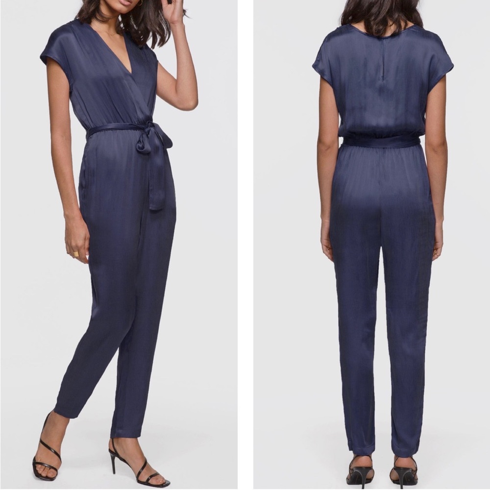 Greylin Inez Wrap Tie Waist‎ Dark Navy Satin Belted Flowy Jumpsuit Size Small